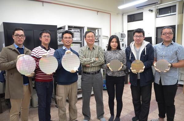 NSYSU Chair Professor Ting-Chang Chang's research team