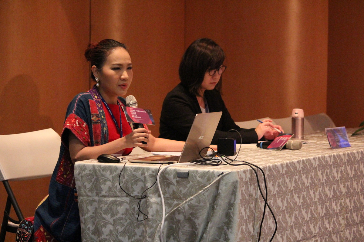 Assistant Professor Sukanya Sompiboon engages in the self-syncretic production of likay – traditional form of theatre in Thailand, to which she carefully adds a political undertone (as “politics is sometimes sensitive in Thailand”), contemporary motifs and improvisation, even letting the audience interrupt the performance.