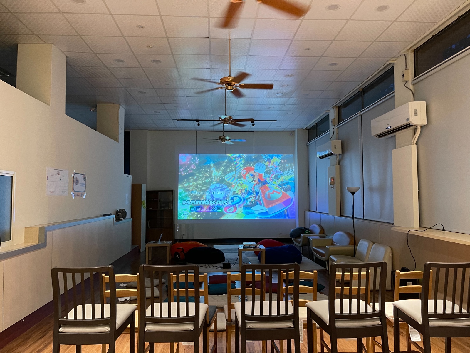 NSYSU Tainan Club has recently utilized the space of the common room to organize a “Switch Mario Kart night”. / Photo by NSYSU Tainan Club