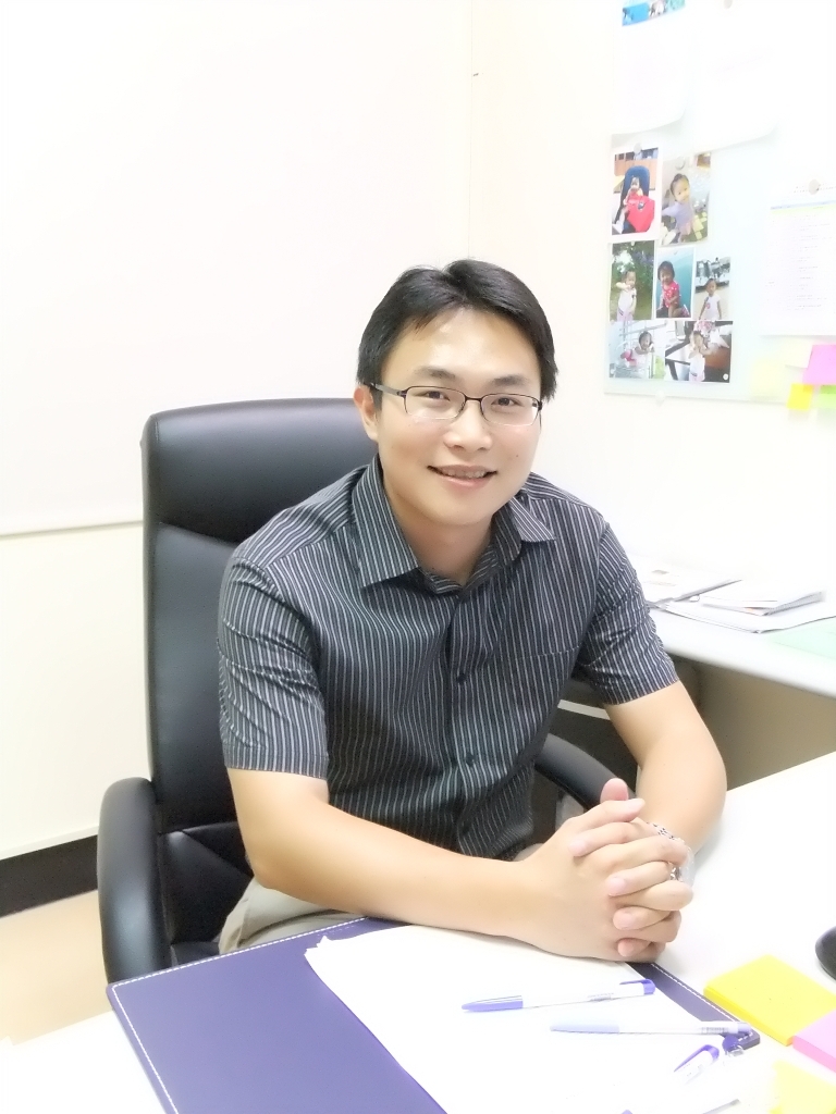 師培中心李旻憲助理教授圖片