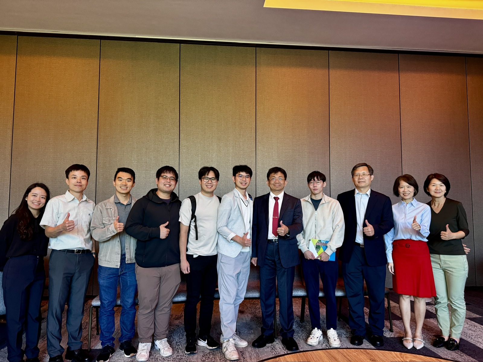 Group photo of the NSYSU delegation with participants of the Silicon Valley talent recruitment session.Image