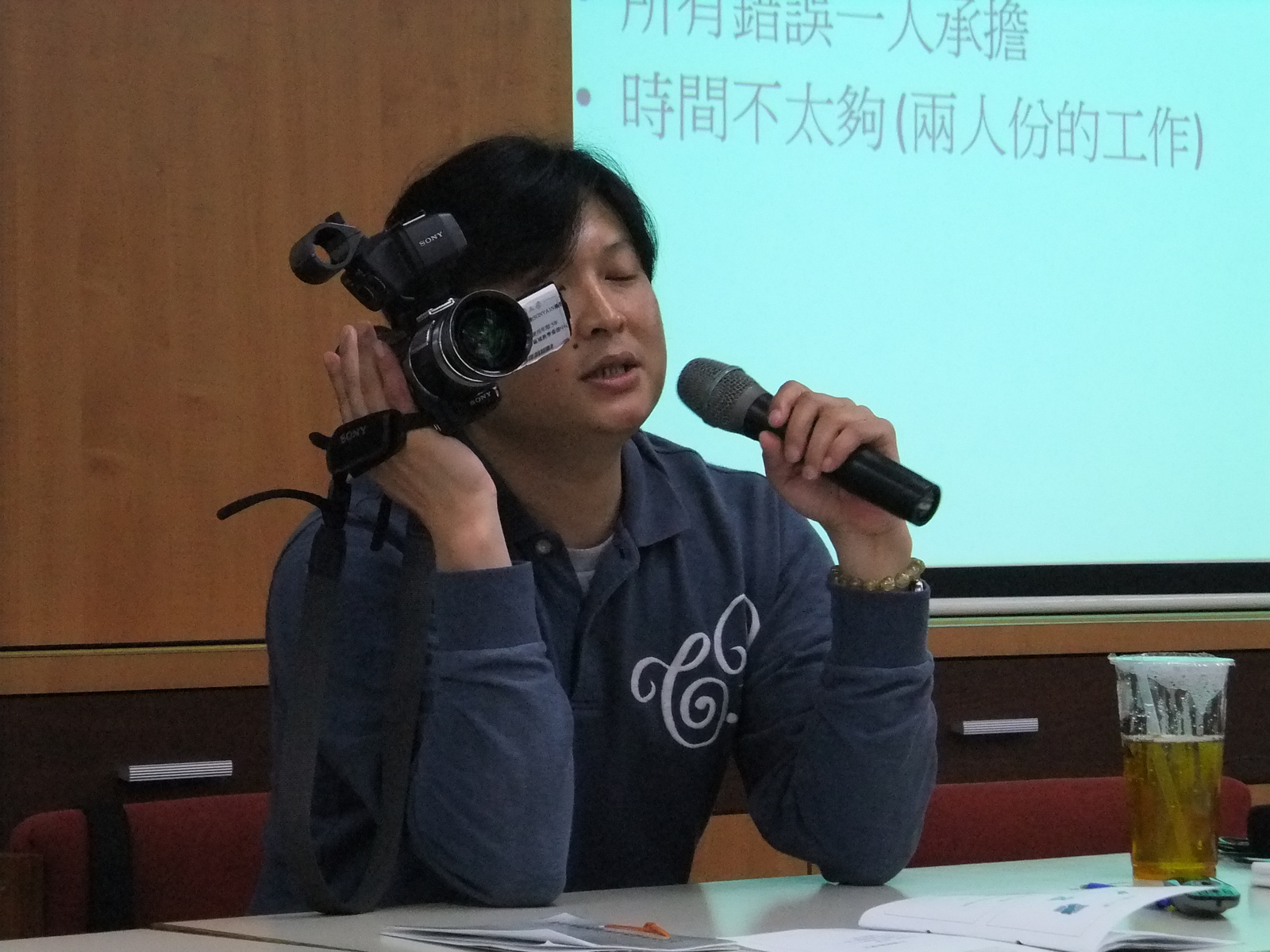 三立資深記者帶你一同聊是非、寫新聞圖片