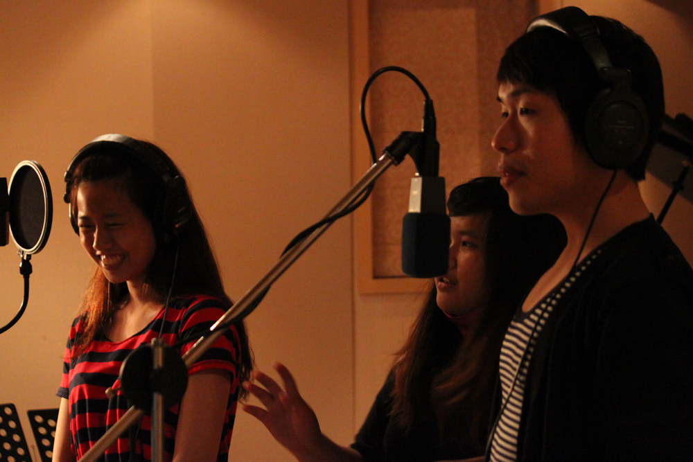 劇場藝術學系特別請來了音樂系應用音樂組合作，共同創作出了令人目眩神迷的歌舞圖片