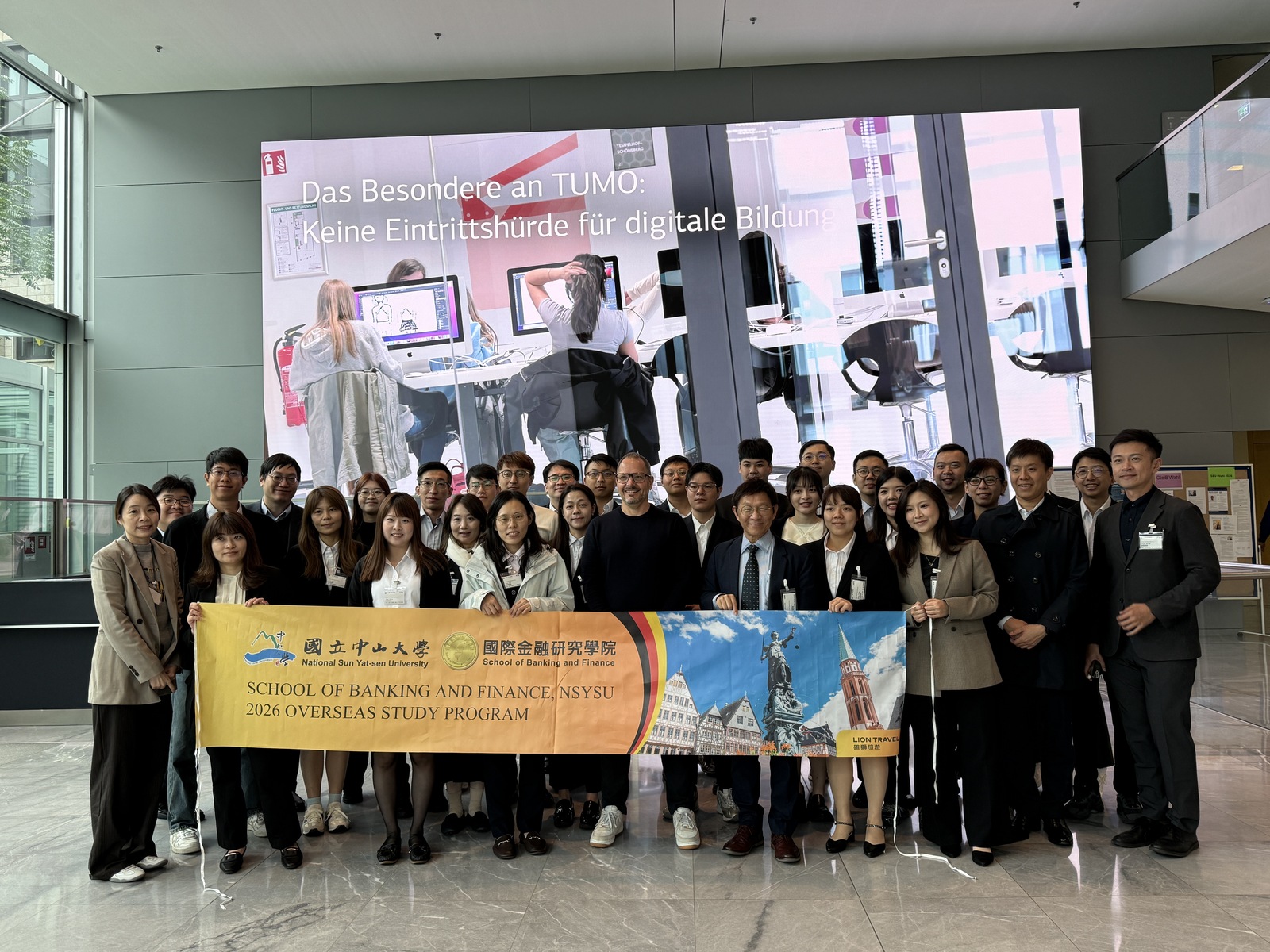 The person in black in the first row (center) is the Sustainability Director of the Sustainability Strategy Department at KfW, and the person in a suit next to him is Niven Huang, Managing Director of KPMG Sustainability Consulting Co., Ltd. in Taiwan.Image