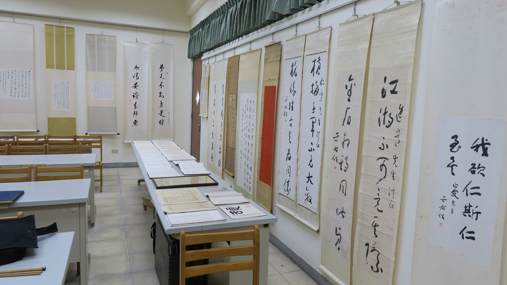 International platform for Sinology explores collaborative fusions in calligraphy in post-1949 Taiwan