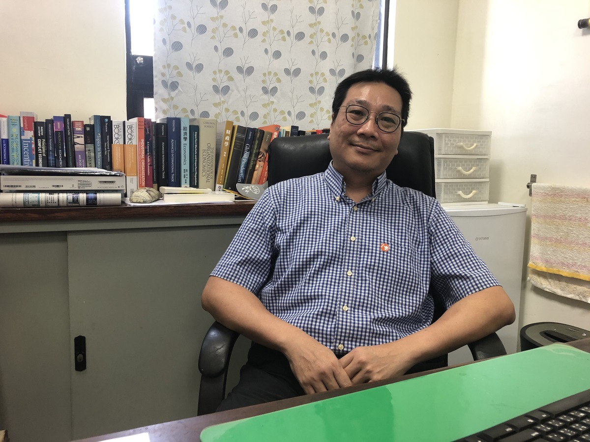 COVID-19 pandemic breaks international trade ties and in its model, resembles the Great Depression, according to NSYSU Professor Shih-Jye WuImage
