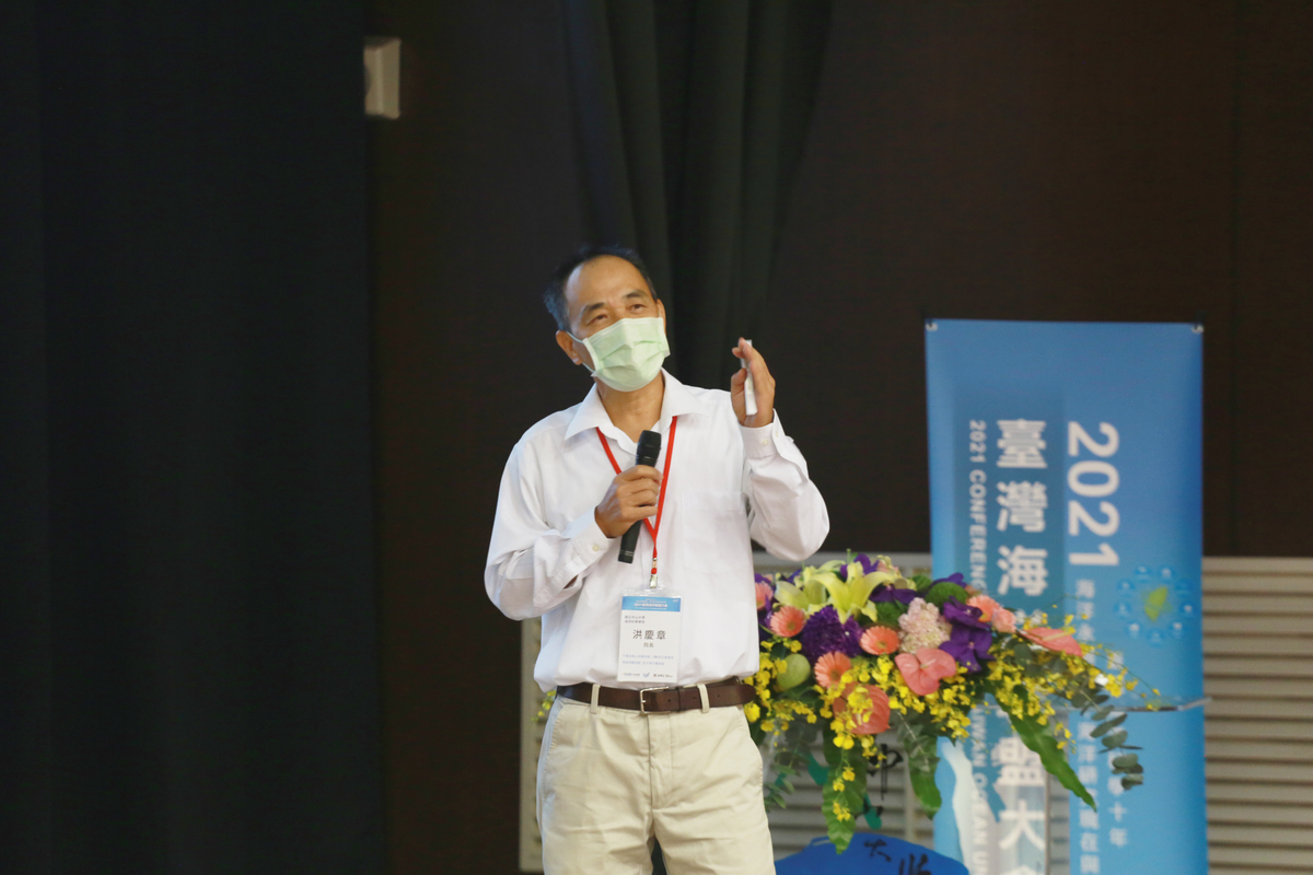 Professor of the Department of Oceanography and Dean of the College of Marine Sciences at NSYSU Chin-Chang Hung.