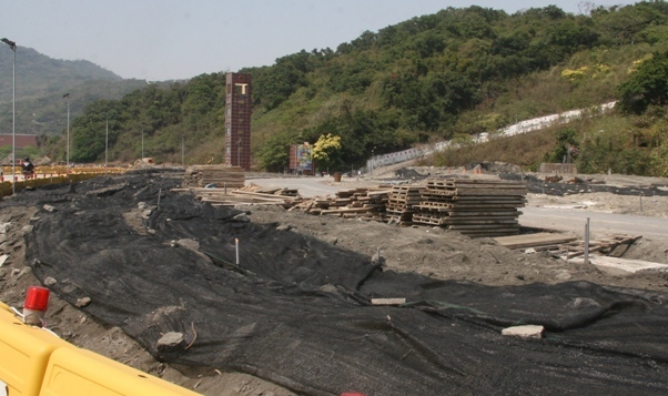 蓮海路大門道路封閉圖片