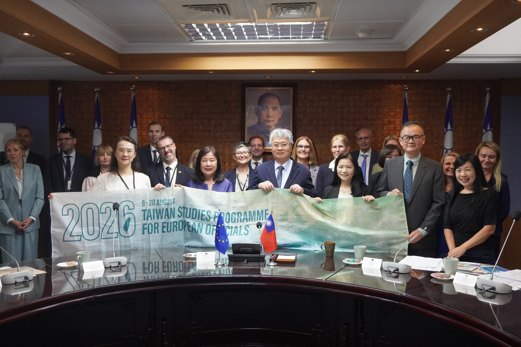 Visit to the Ministry of Education, hosted by the Political Deputy Minister Dr. Kuo-Wei LiuImage