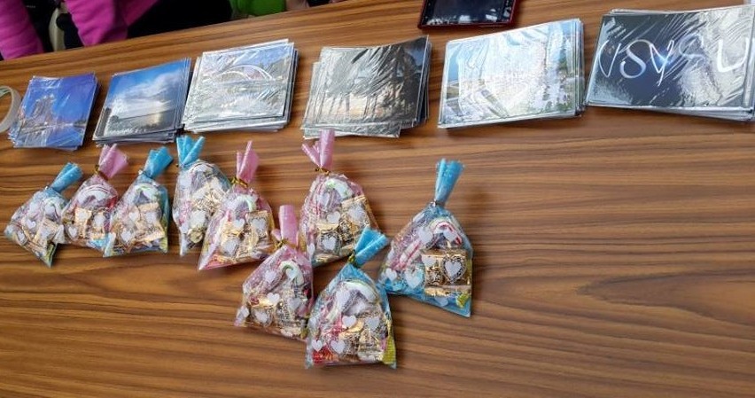 聖誕糖果包及明信片圖片