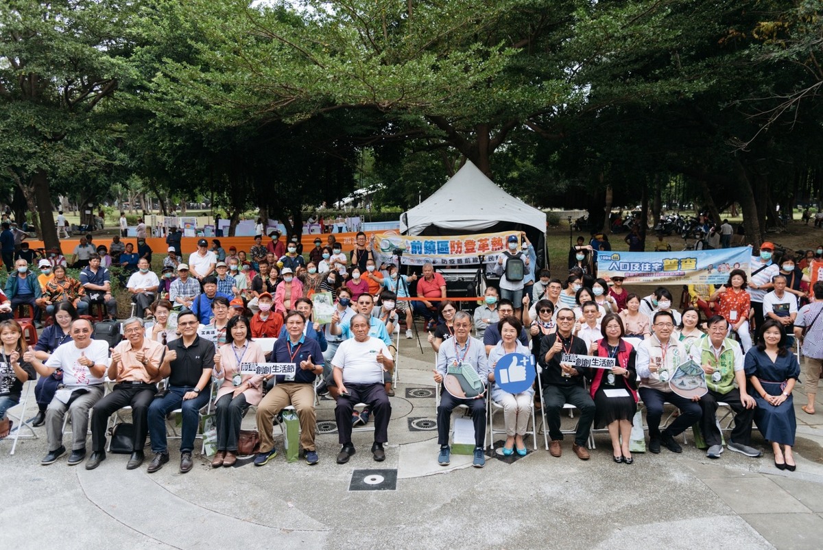 NSYSU and Cianjhen District Office jointly organized the CianCao Try Try Festival by the bank of the Cianjhen River to build the “Cianjhen-Caoya brand” and let others get to know these two districts.