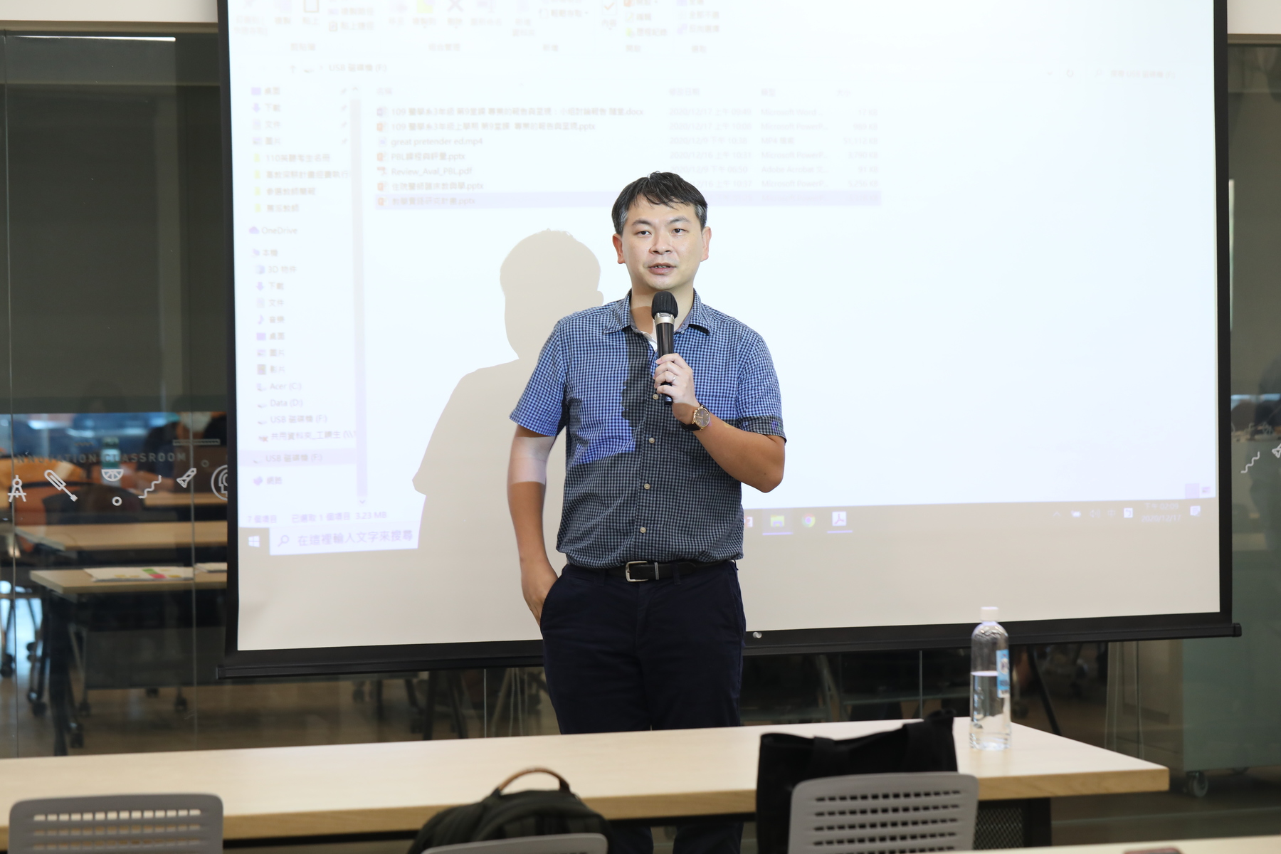 Director of the Teaching Practice Research Program at NSYSU and the Principal Investigator of the South Base of MOE Teaching Practice Research Program Tong-Yu HsiehImage