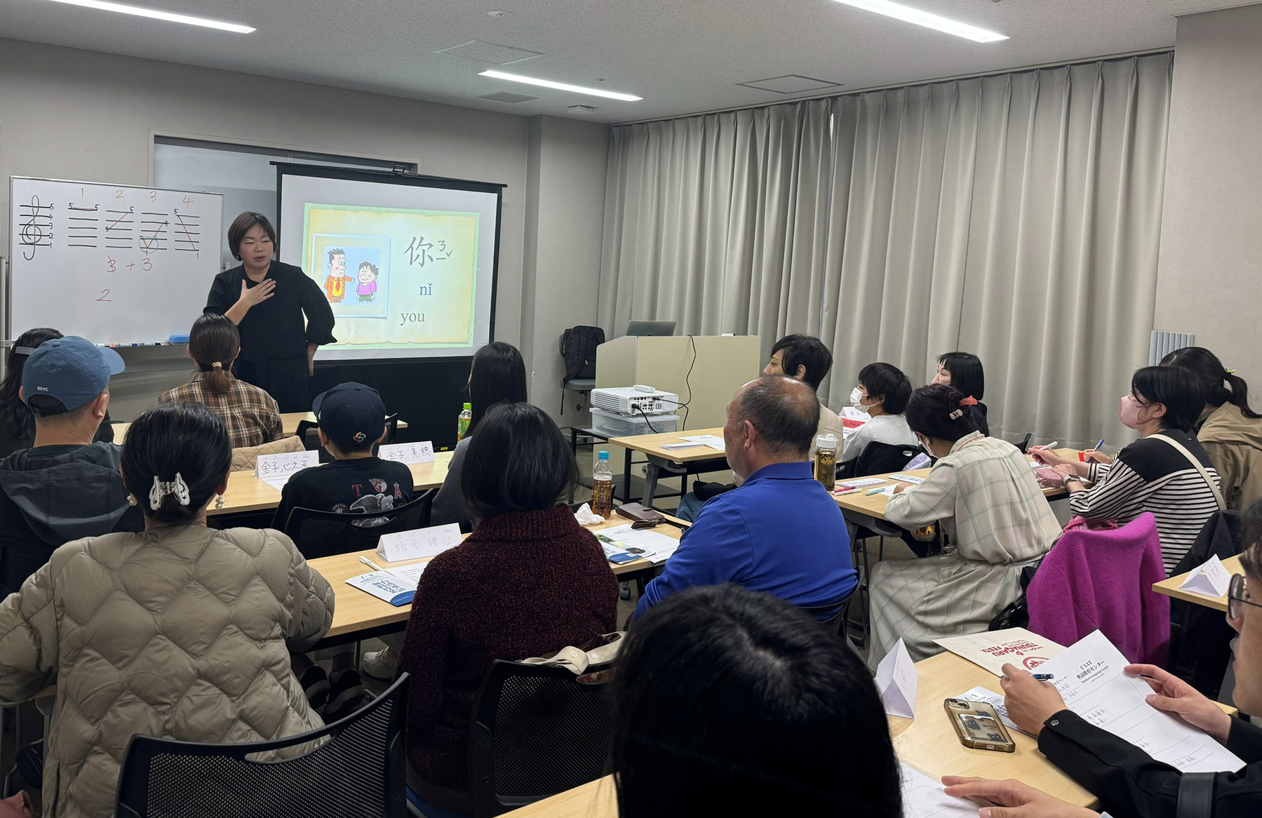 Invited by the Kumamoto City Government to conduct Mandarin experience classes during an international exchange event.Image