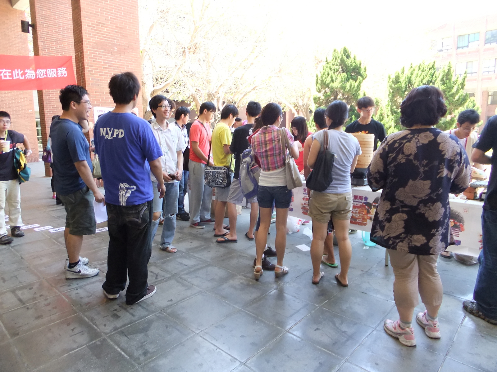 原住民美食飄香，中山師生為之瘋狂圖片