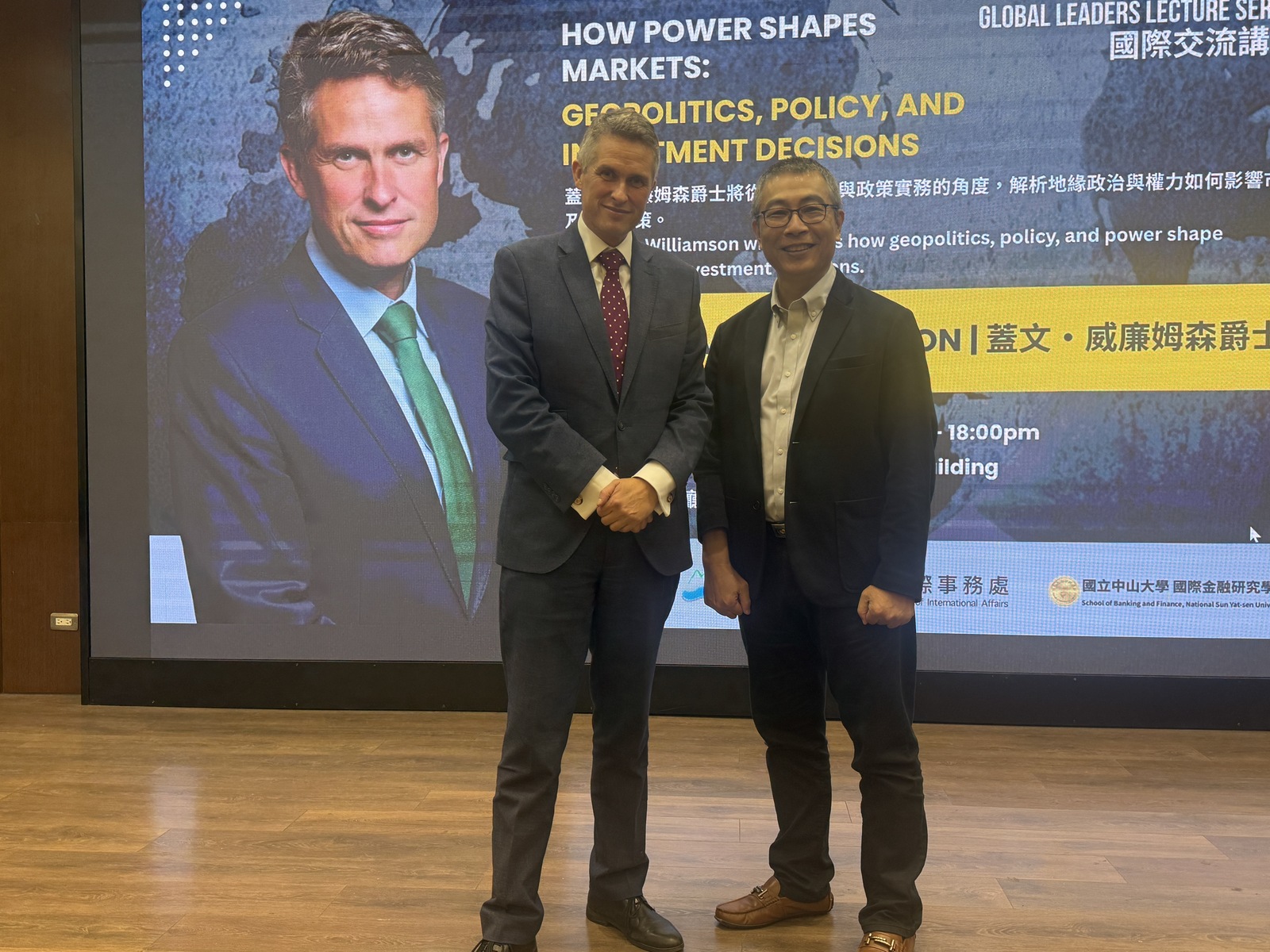 Taiwan Strait Conflict Would Disrupt Global Finance and Semiconductor Supply Chains, Former UK Defence Secretary Sir Gavin Williamson Addresses Peace and Stability at NSYSUImage
