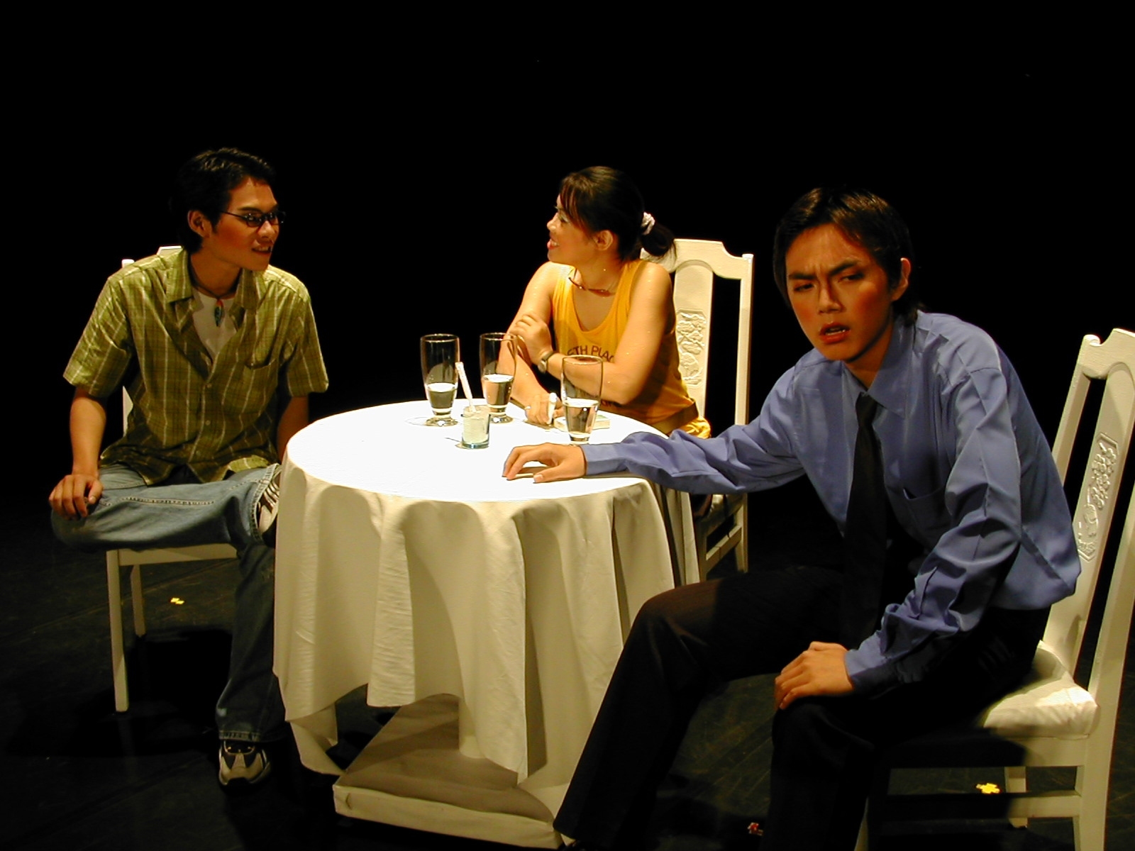 陽光藝術季「新秀系列」，由中山大學西子劇坊擔綱演出戲碼「無可奉告」。圖片