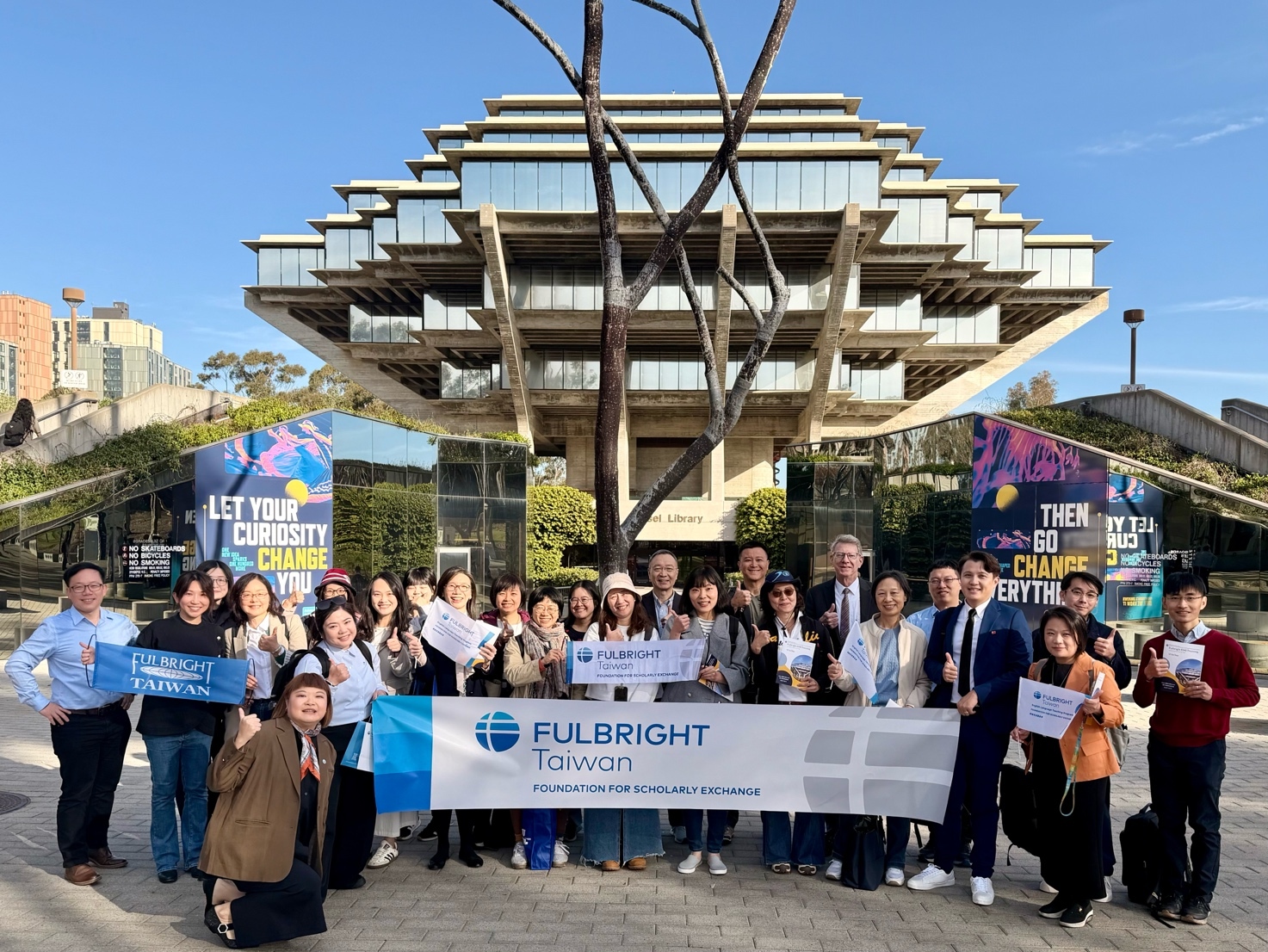 NSYSU faculty members visited UCSD.Image