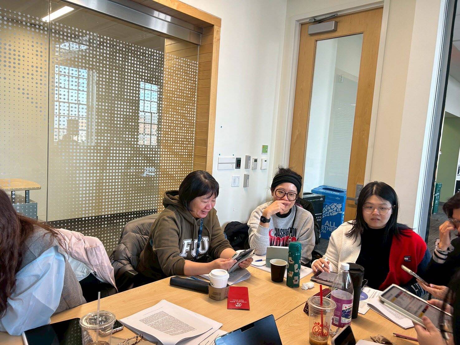 Faculty members attend the overseas EMI training program at UMD.Image