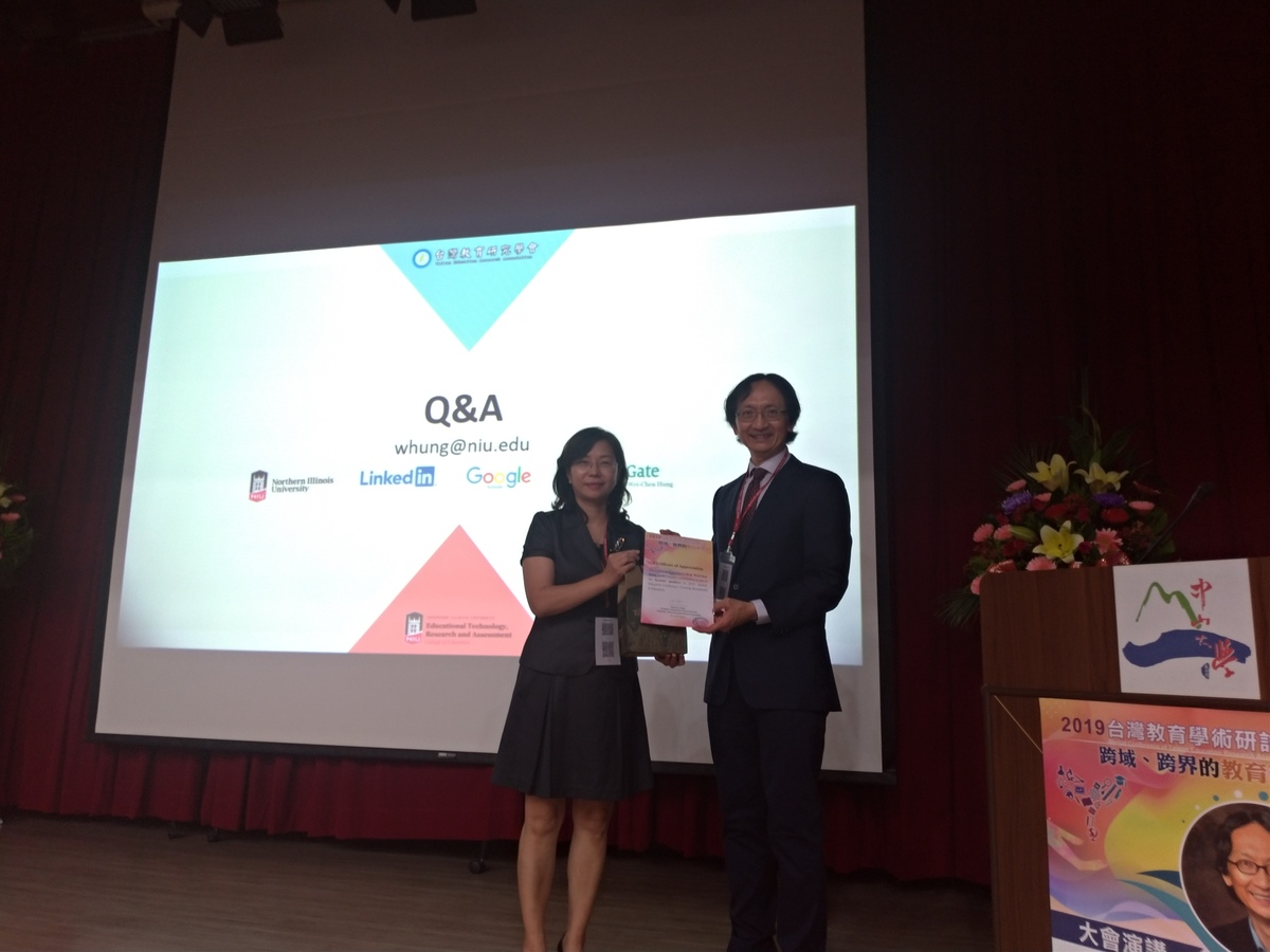Dr. Wei-Chen Hung – Professor and Department Chair from Northern Illinois University (on the right) was invited to give a speechImage