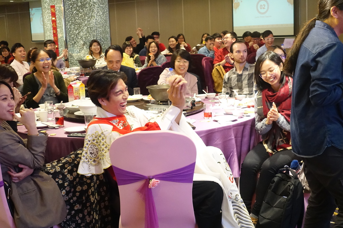 Witty hosts made the participants laugh their heads off!Image