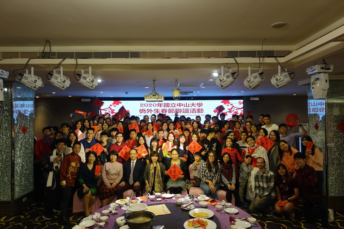 Group photo of the participantsImage
