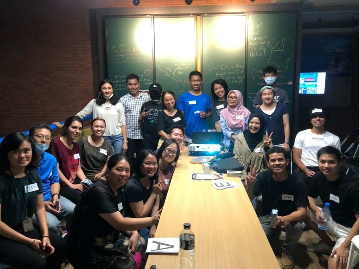 Group photo of the event participantsImage