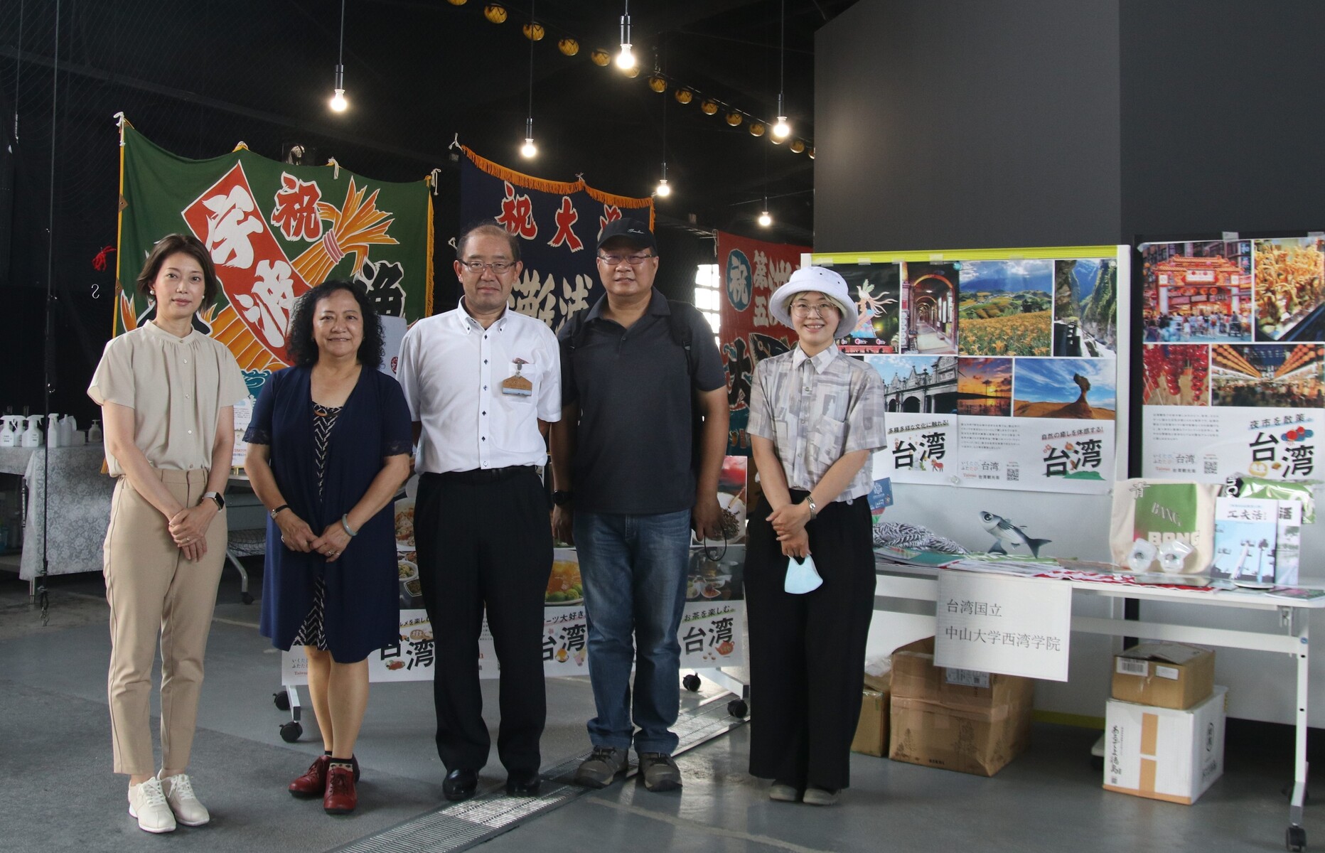 NSYSU team visited the city exchange exhibition in Himi City, Japan.Image