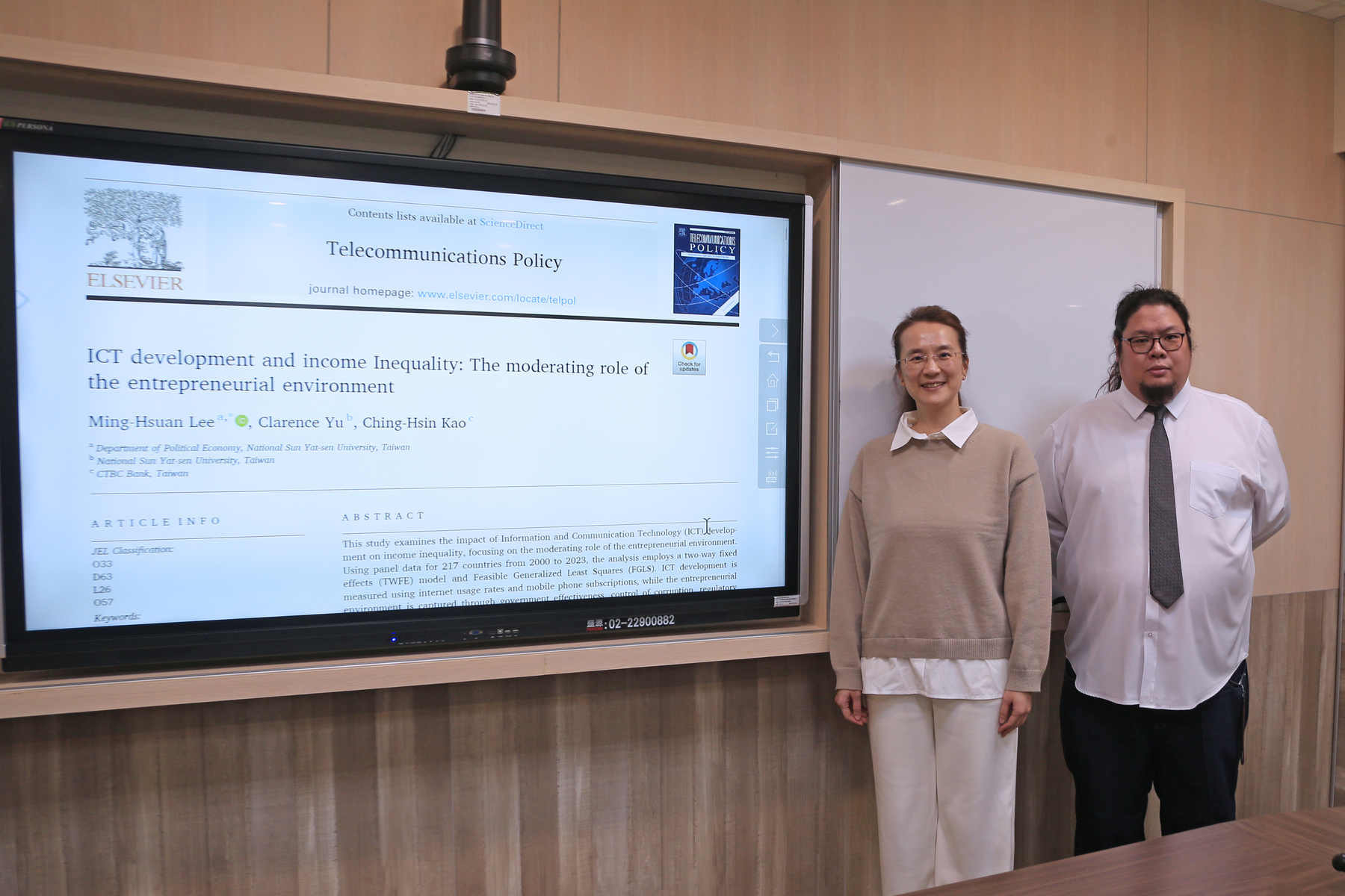 Digital technologies narrowing income inequality: NSYSU study shows ICT helping disadvantaged groups overcome institutional barriersImage