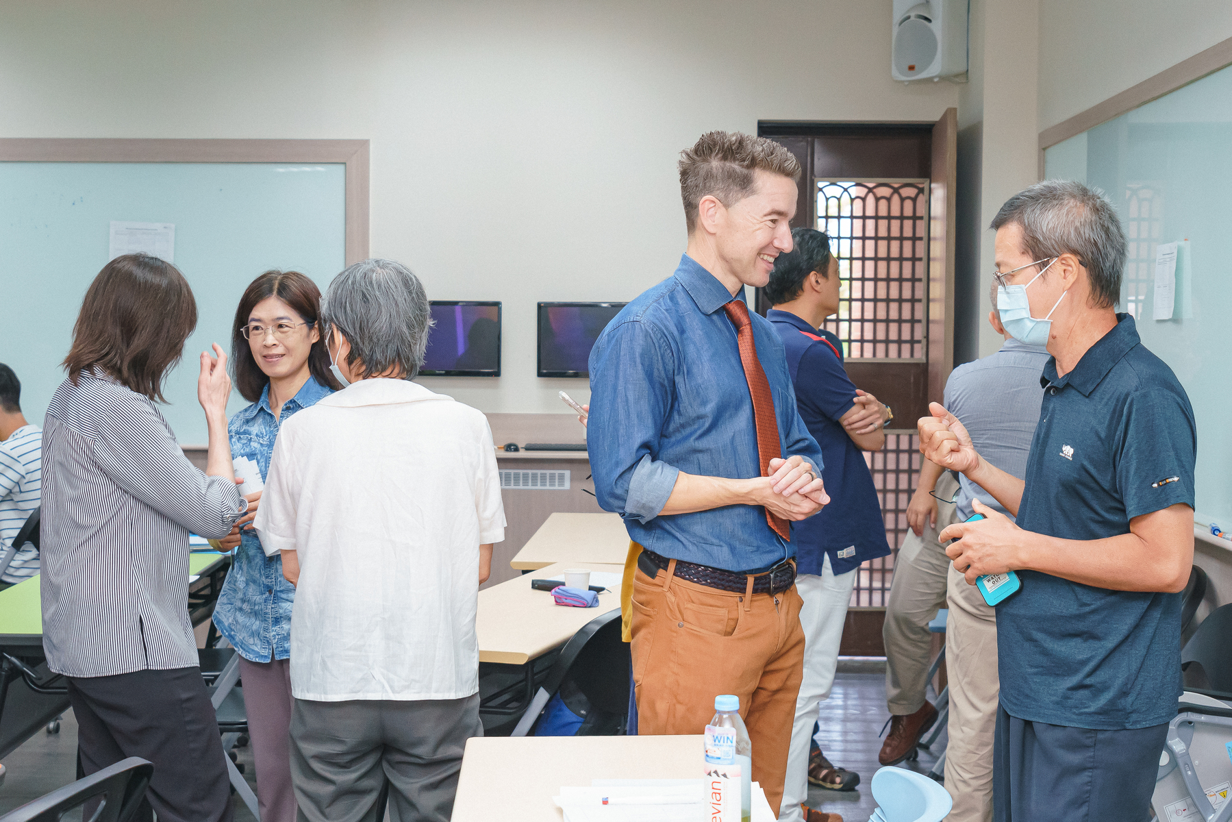 ASU Instructor Vincent Lauter engages in discussion with participants.Image