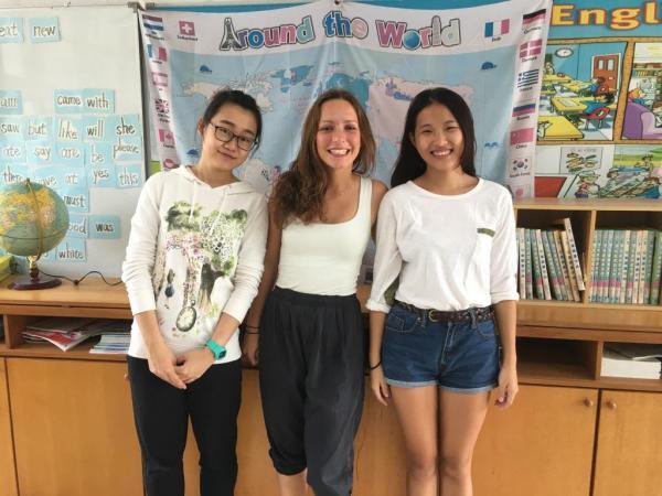 French volunteer students at Gu Shan Elementary schoolImage