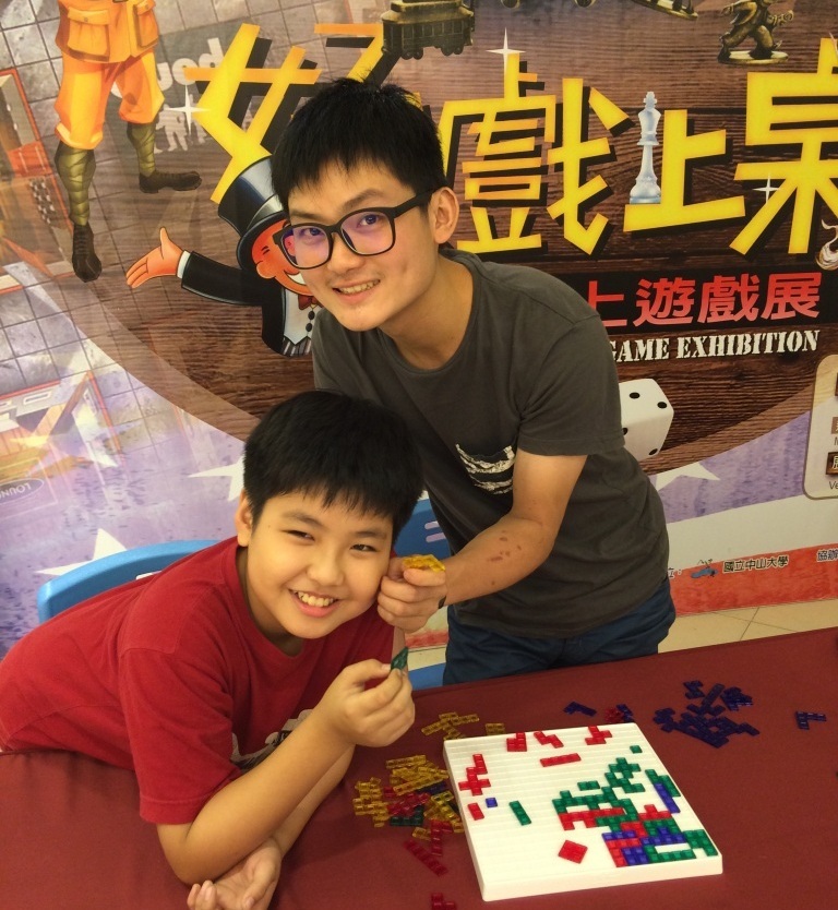 「好戲上桌：美式桌上遊戲展」中山美國中心夢時代桌遊體驗圖片