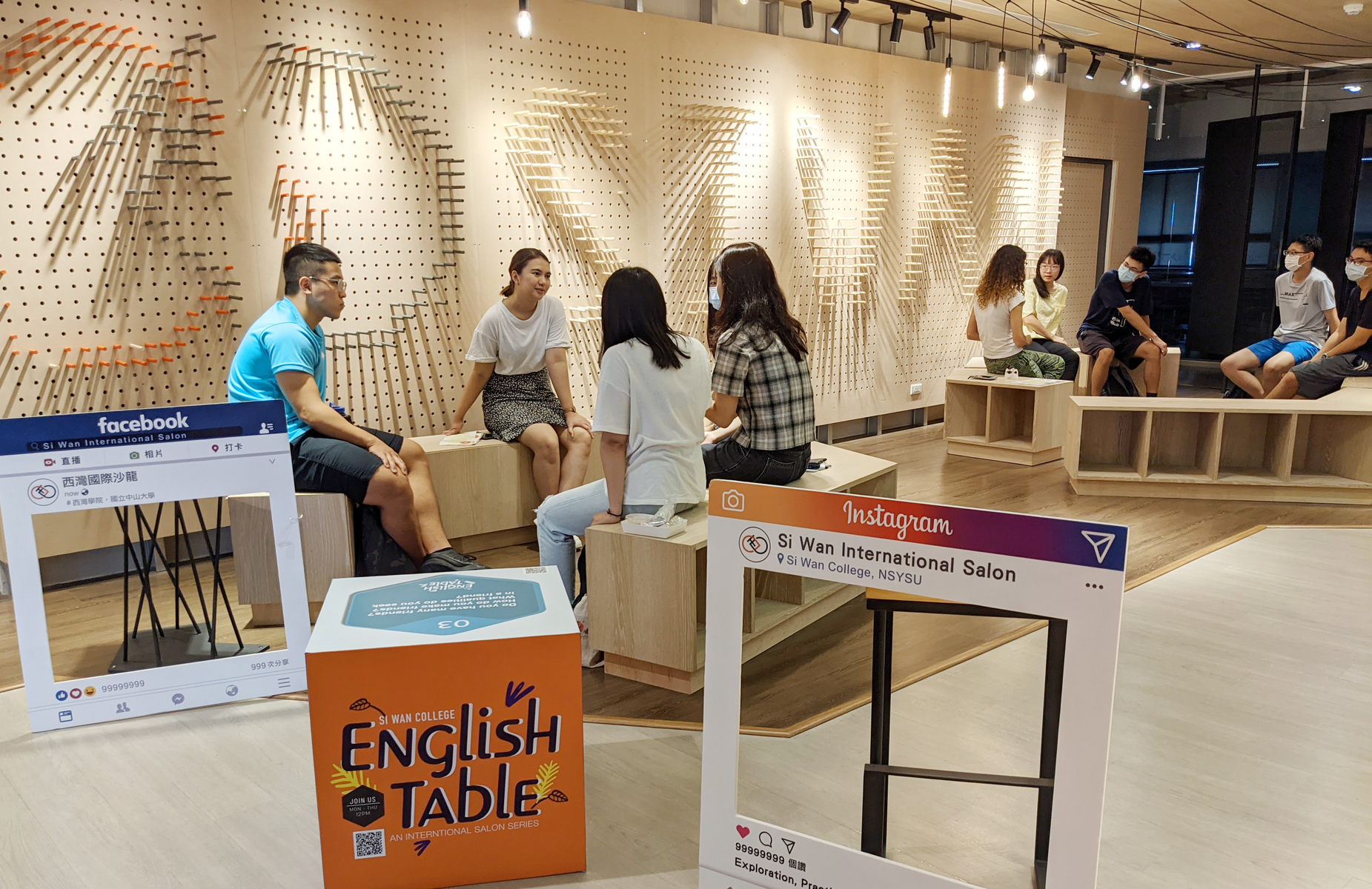 English Table