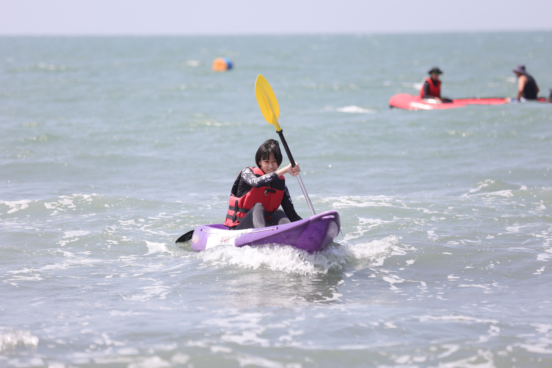 NSYSU Sports Day holds first canoe relay competition