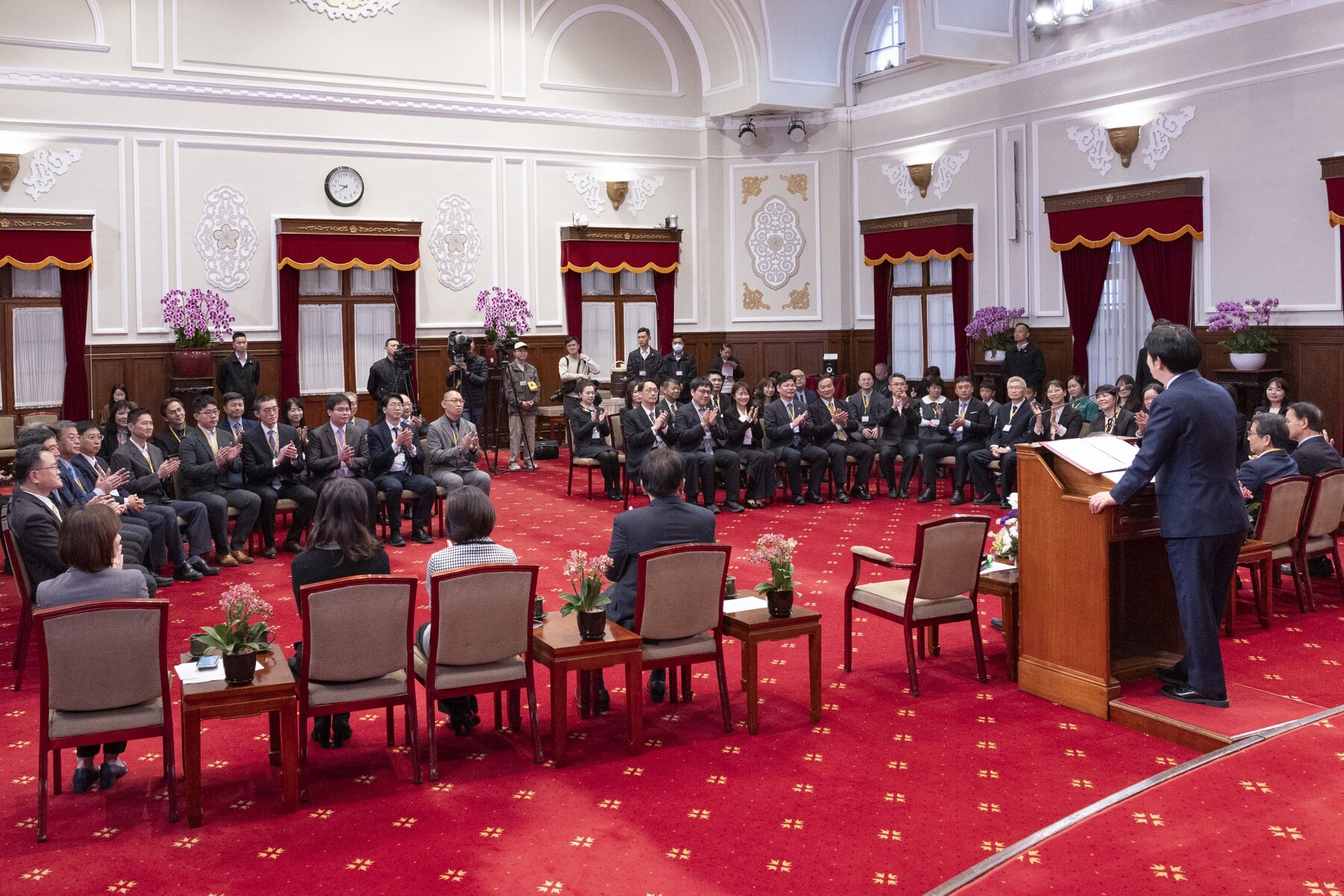 Professor Ken-Lin Chang of the Institute of Environmental Engineering at National Sun Yat-sen University was honored with the 20th International Inventor Prize and received a personal audience with President Lai Ching-te. (Credit: Office of the President)