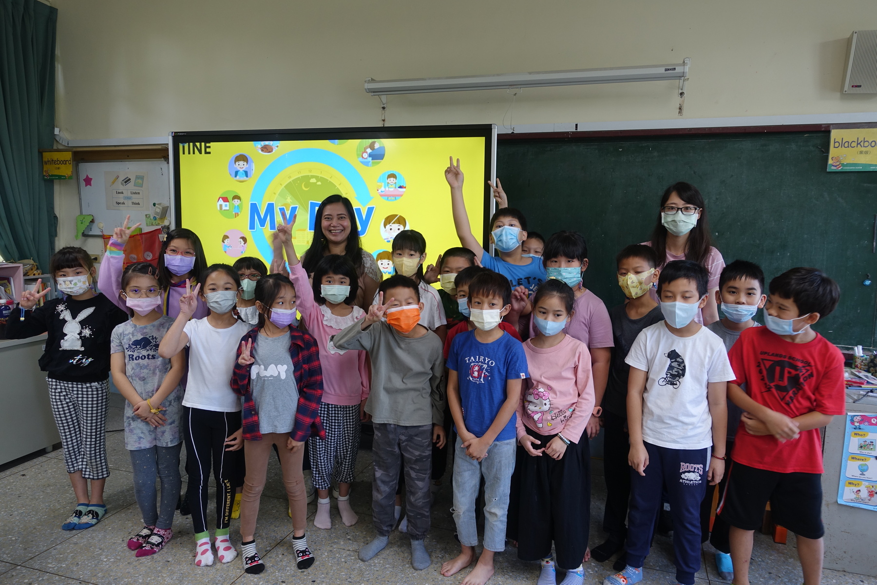 Southern Regional Resource Center for Bilingual Education and Fulbright Taiwan Foundation for Scholarly Exchange started the Regional School Exchange Meeting; 7 schools joined the bilingual education program.Image