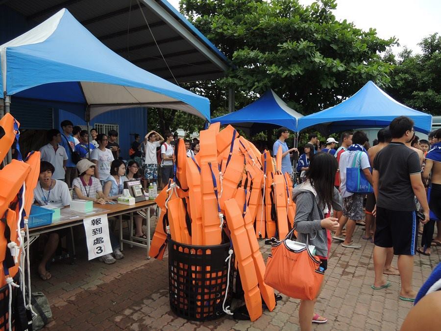2013西灣泳渡 實況線上精彩直播圖片