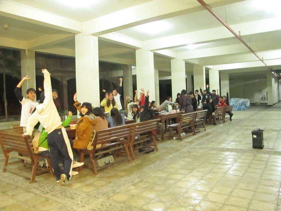 團圓圍暖大平安 中文系冬至團員煮湯圓圖片