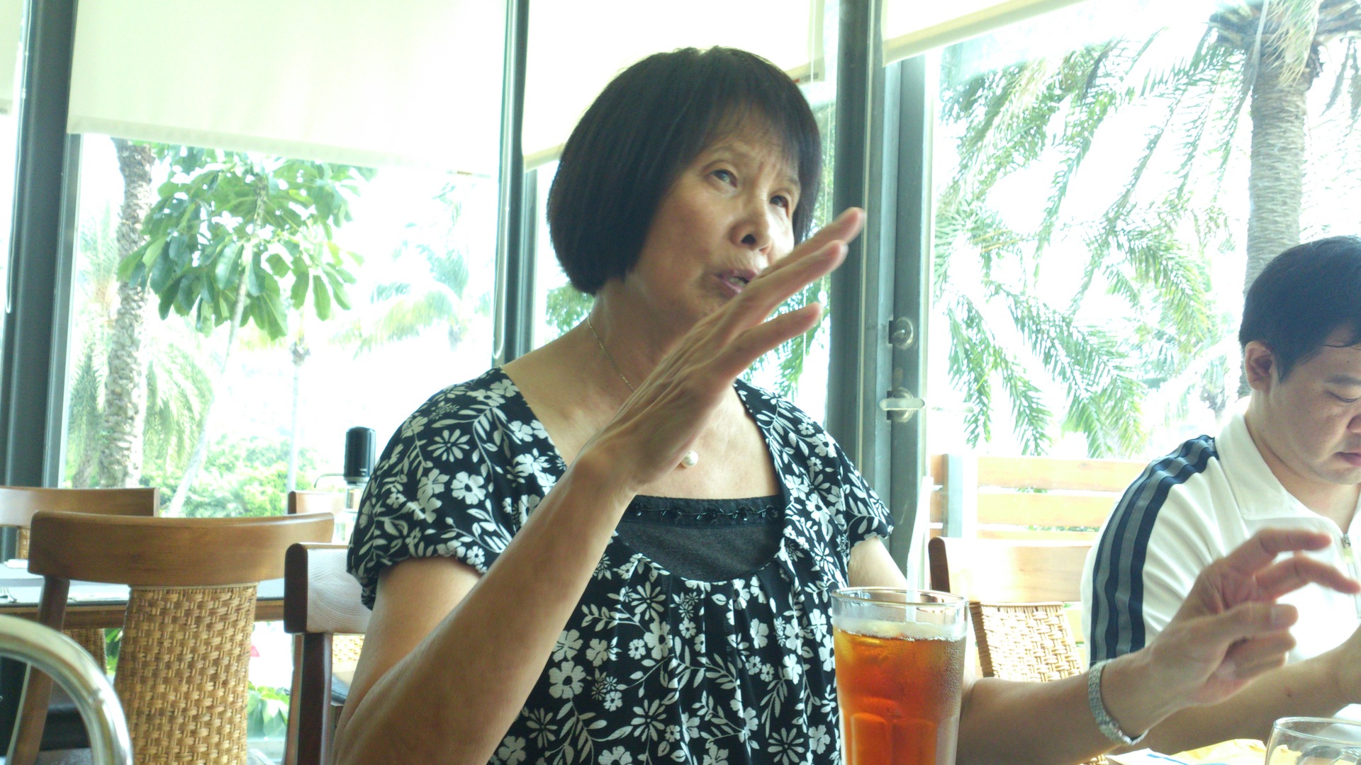紀政女士暢談健走的好處圖片