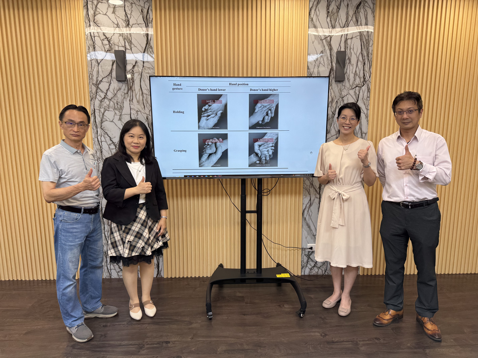 From left: Professor Yu-Kang Lee of the Department of Political Economy at National Sun Yat-sen University, first author and Distinguished Professor Chun-Tuan Chang of the Department of Business Management at NSYSU, corresponding author Professor Hsiao-Ching Lee of the Department of International Business at National Kaohsiung University of Science and Technology, and Professor Zhao-Hong Cheng.Image