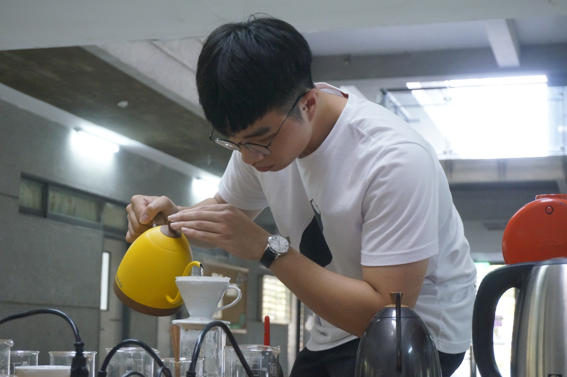 Yi-Hao Su was chosen to represent the team and brew coffee on stage.Image