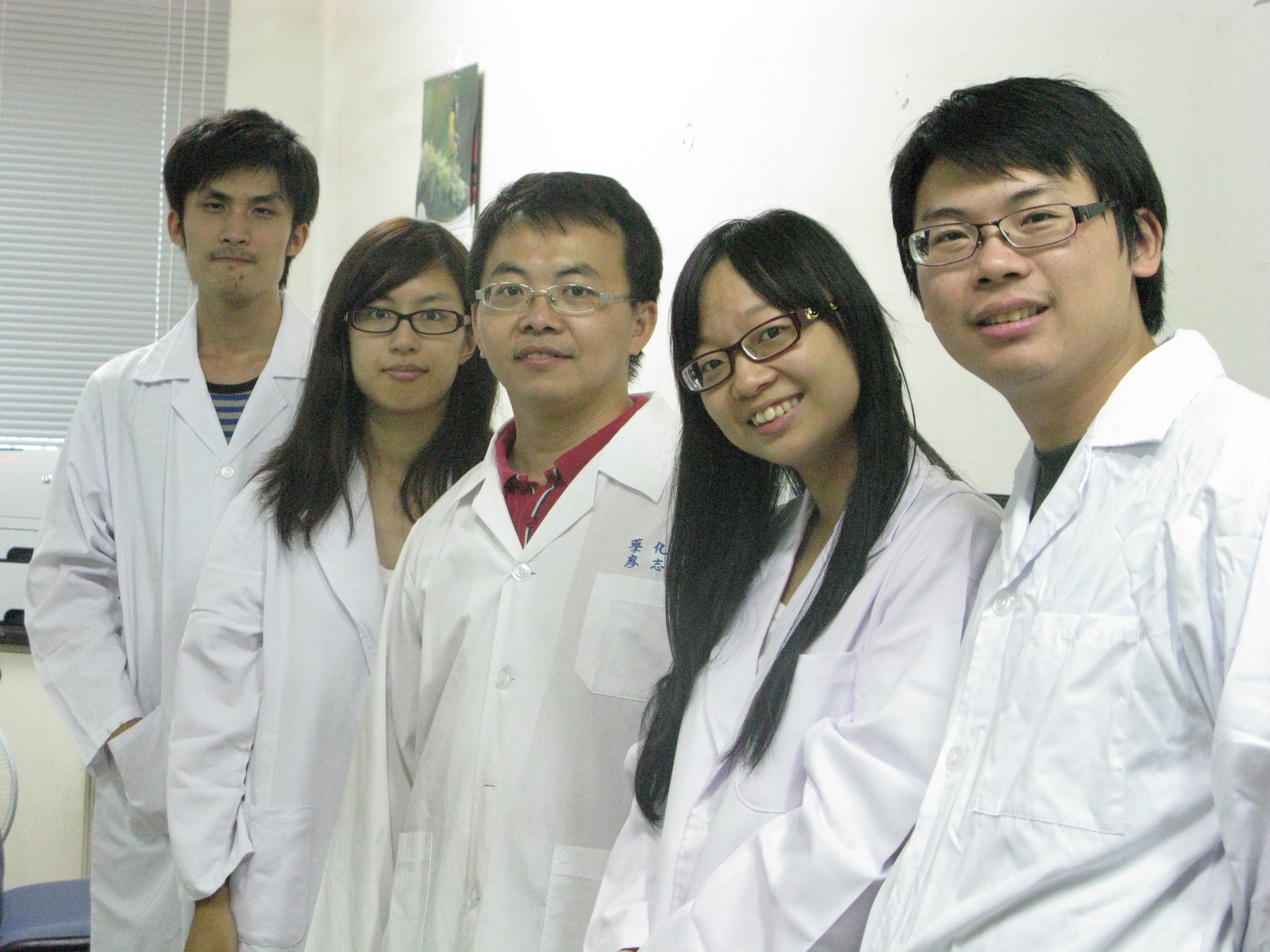 藥物新契機 海資系廖志中助理教授論文獲《Angewandte Chemie-International Edition》刊登圖片