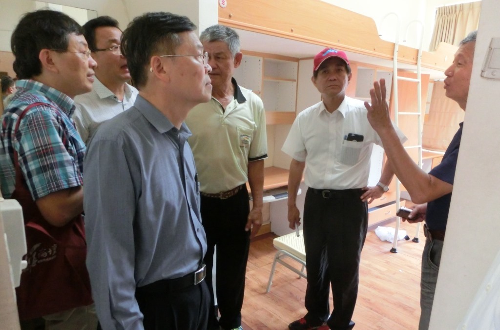 校長率主管攜手把關圖片