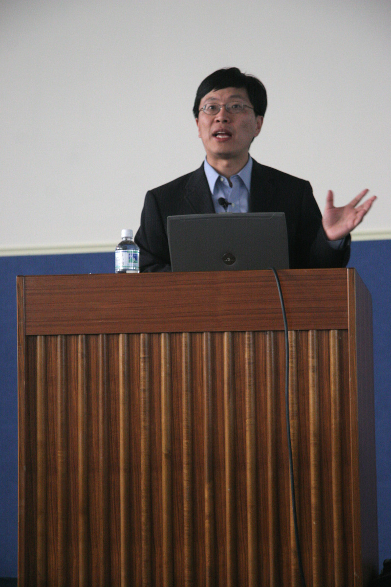 微軟亞洲研究院院長沈向洋蒞校演講，講題為「先驗、脈絡與互動式電腦視覺」圖片