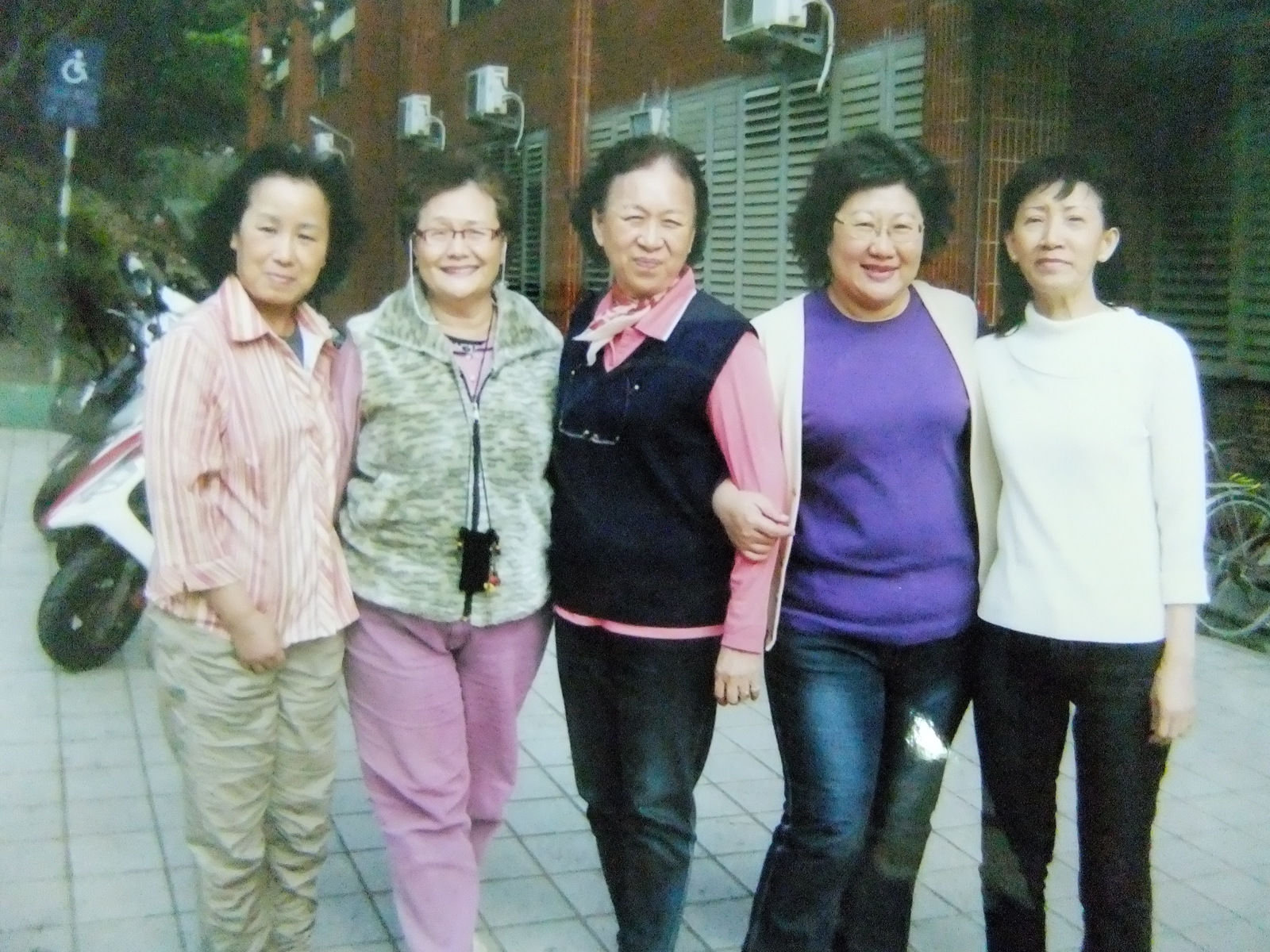 最資深的宿舍媽咪崔麗潔圖片