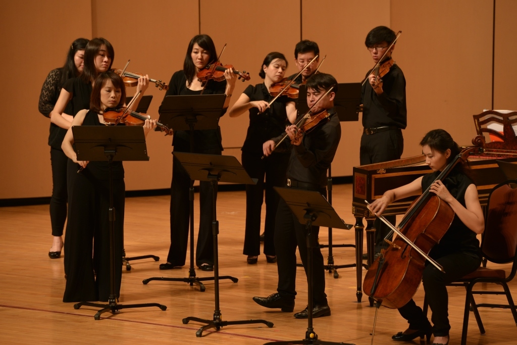 巴洛克樂團「三人行不行」校慶音樂會  桑磊栢贈曲《迎向未來》圖片