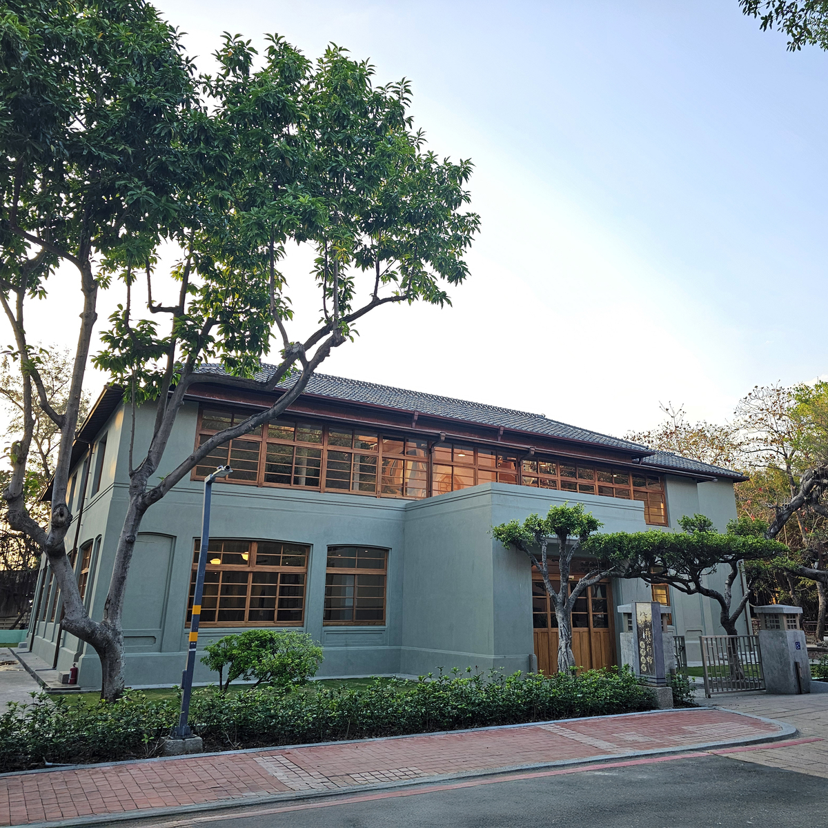 藝文中心(另開新視窗)