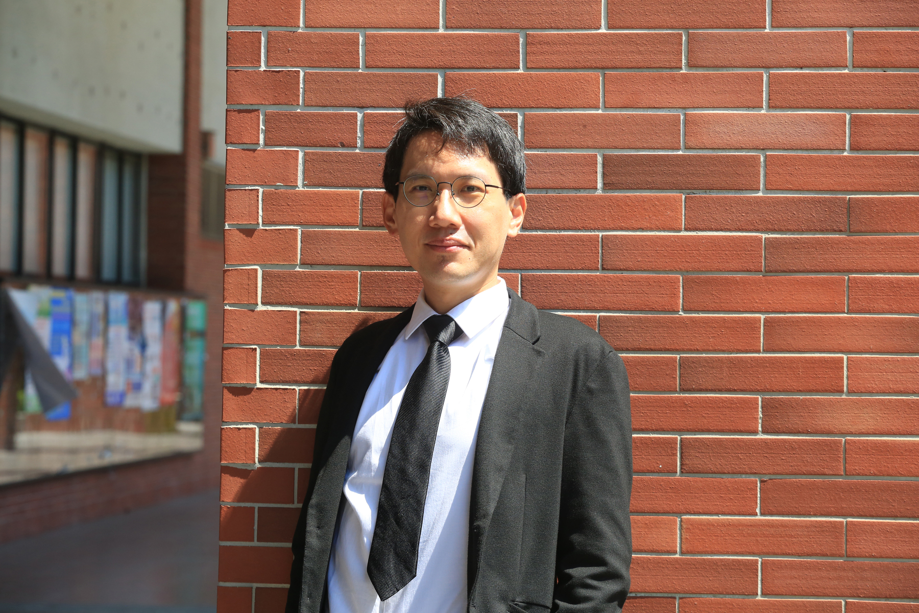 Corresponding author Hsuan-Hung Liao, Associate Professor, Department of Chemistry, NSYSU.Image