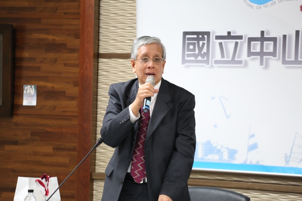 高雄榮總莫景棠院長圖片