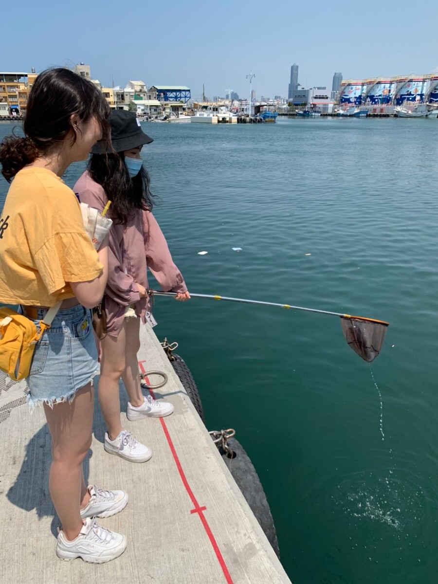 Festival visitors fishing for ocean waste