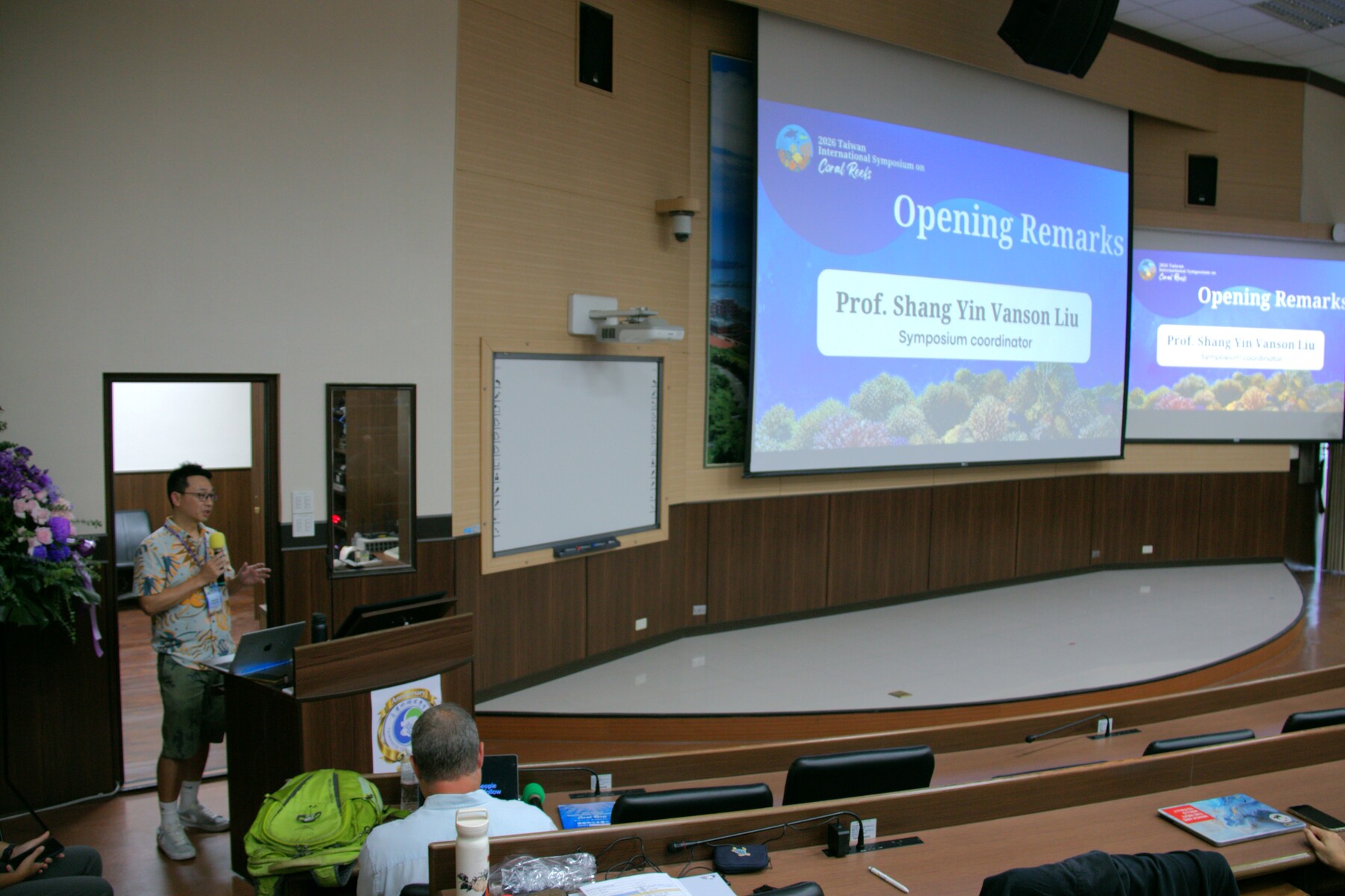 Professor Shang-Yin Vanson Liu of the Department of Marine Biotechnology and Resources at NSYSU and Chair of the Symposium Organizing Committee delivers the opening remarks.Image